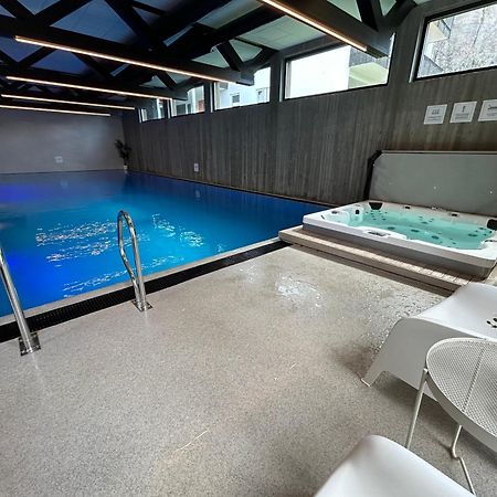 Apartmán Sorlandsidyll Med Svommebasseng! Kristiansand Exteriér fotografie
